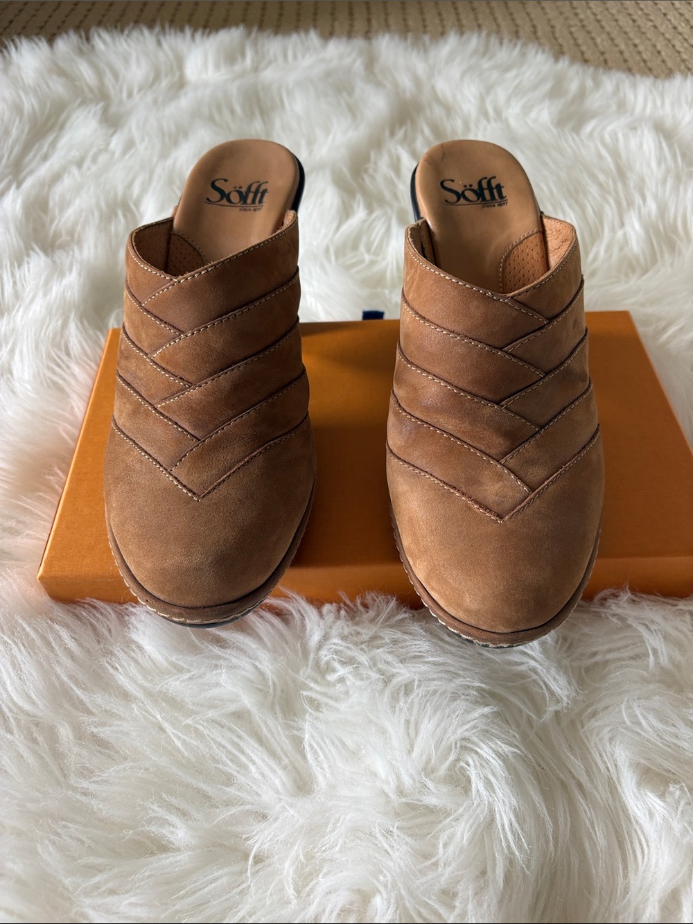 Sofft Brown Suede Mule Size 7.5